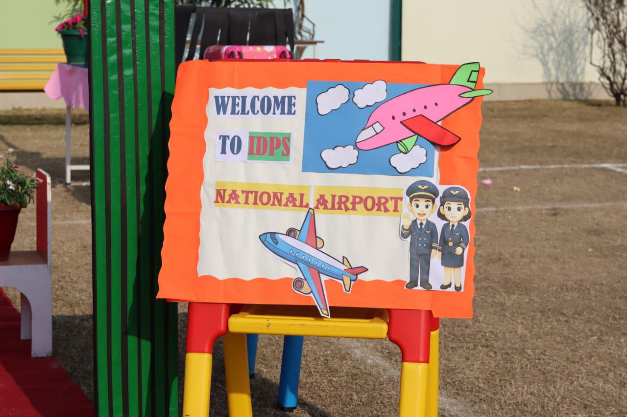 Creative Learning Pic 10">
                                </div>
                                <div class="portfolio-content">
                                    <div class="content-view">
                                        <a class="popup-image" href=